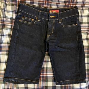 H&M dark denim bermuda shorts in size 27